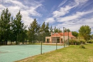 Duplex 1‑bedroom for sale with balcony grill pile