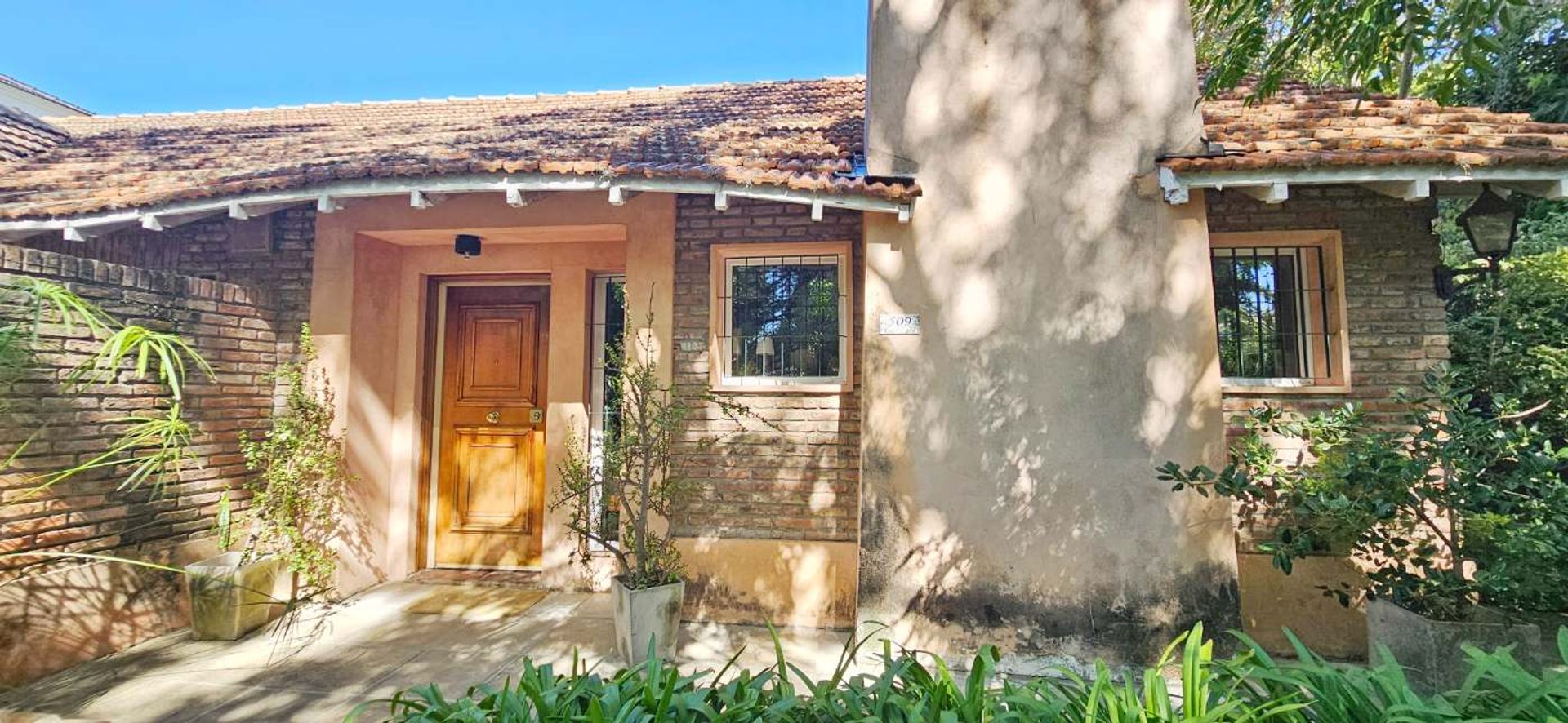 VENTA Casa - una planta - Beccar vias Libertador