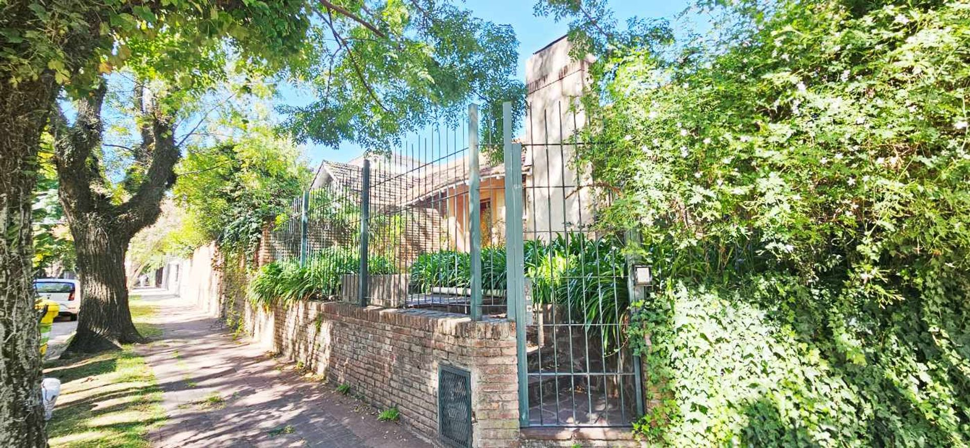VENTA Casa - una planta - Beccar vias Libertador