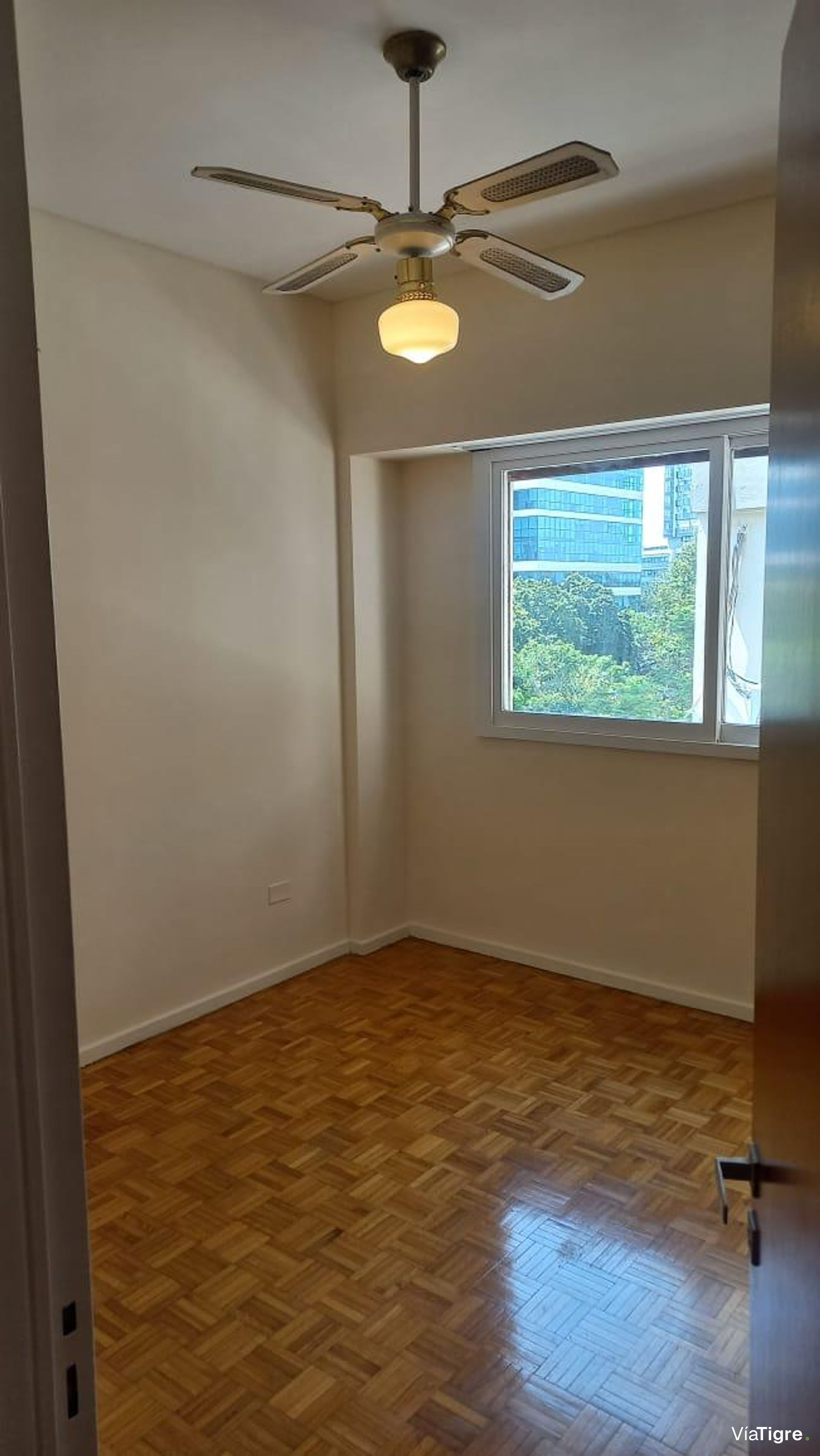 Alquiler Departamento 2 ambientes Vte.Lopez al Rio