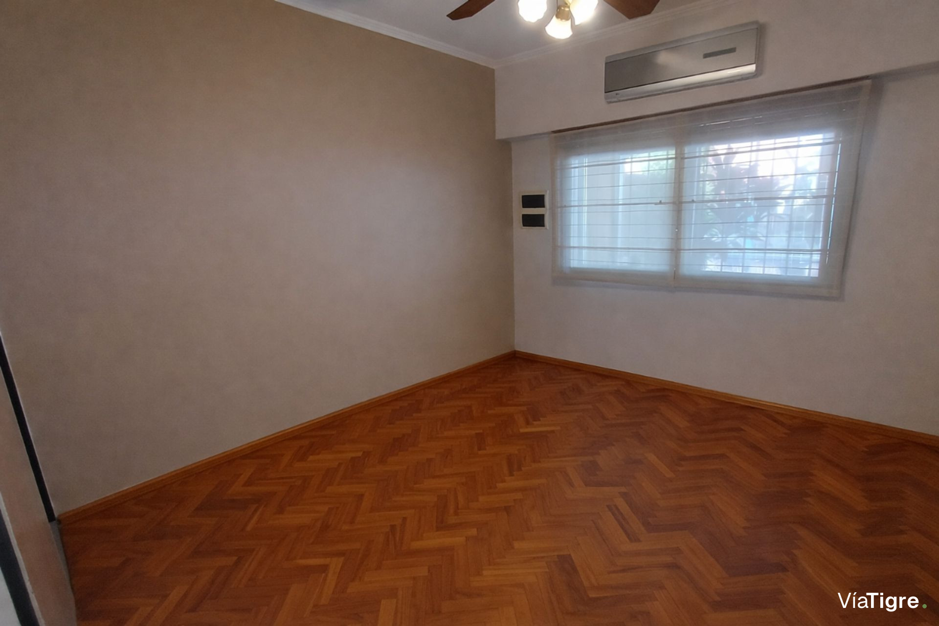 Venta Casa 5 amb Pileta Quincho Villa Adelina