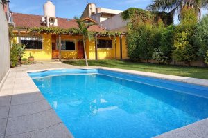 Sale House 3‑bedroom Pool BBQ Villa Adelina