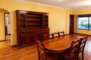 Sale House 3‑bedroom Pool BBQ Villa Adelina