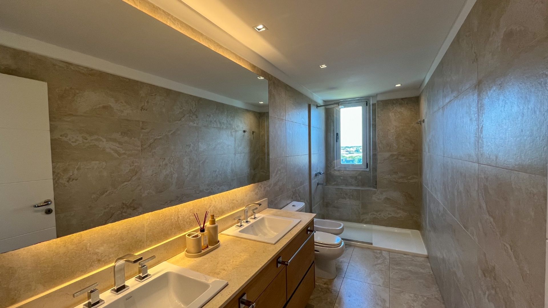 Departamento 5amb. 355M2 Nordelta vista al Lago