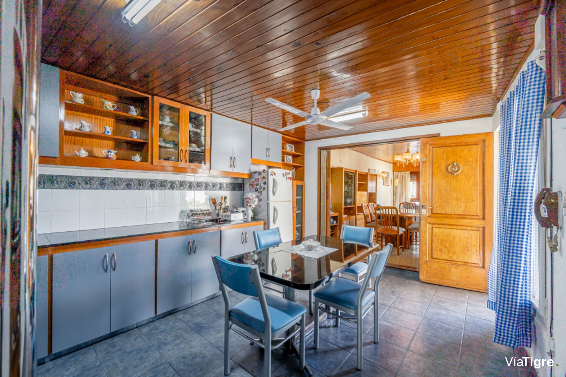 Venta casa con hermoso jardín en Boulogne.