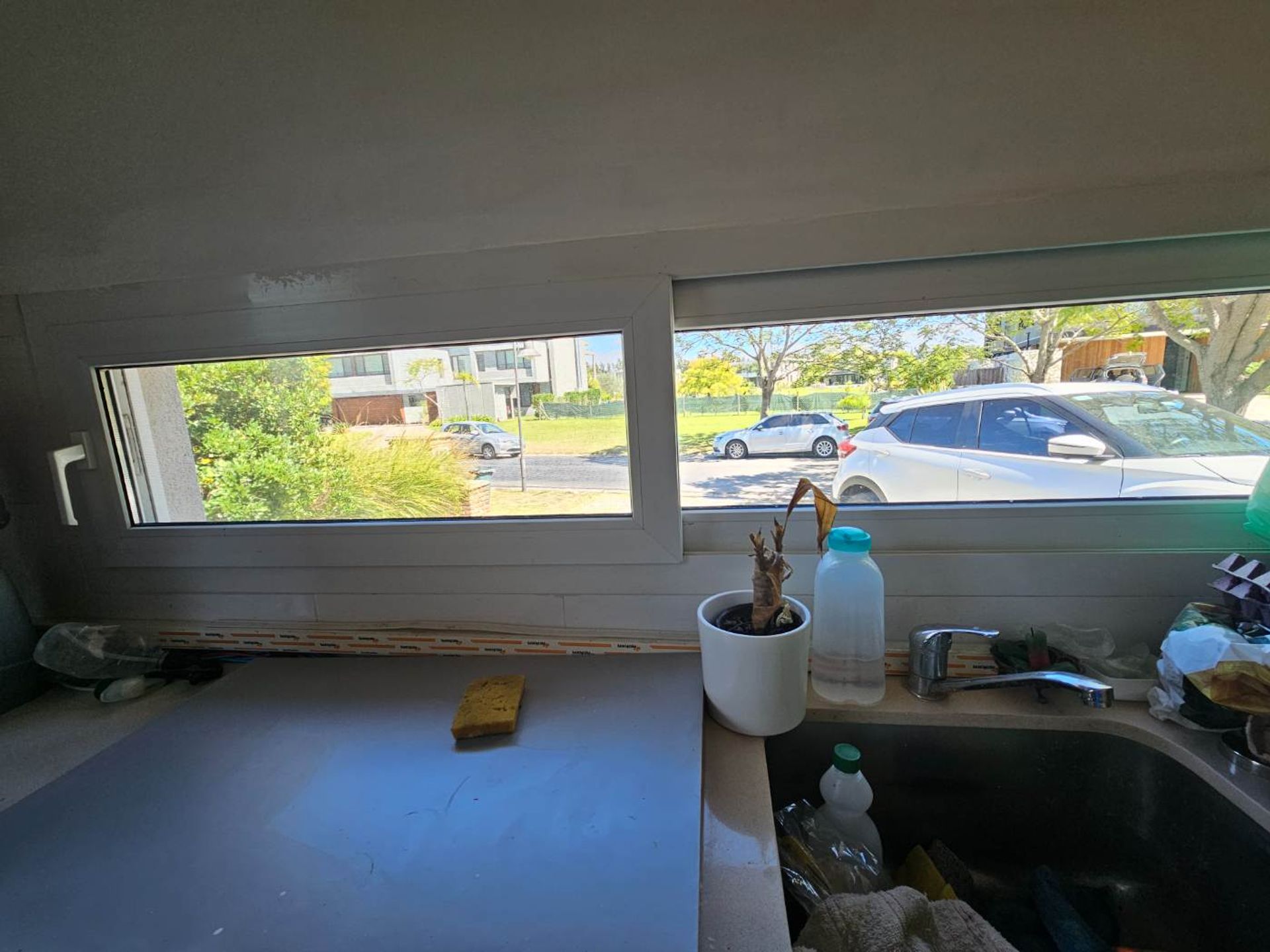 Venta casa de 5 ambientes con pileta en Albanueva