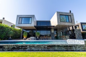 Venta Casa Barrio Albanueva 8 Amb Al Rio Tigre