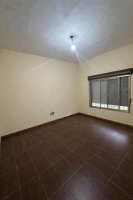 Casa familiar con cochera, patio, jardin y terreno
