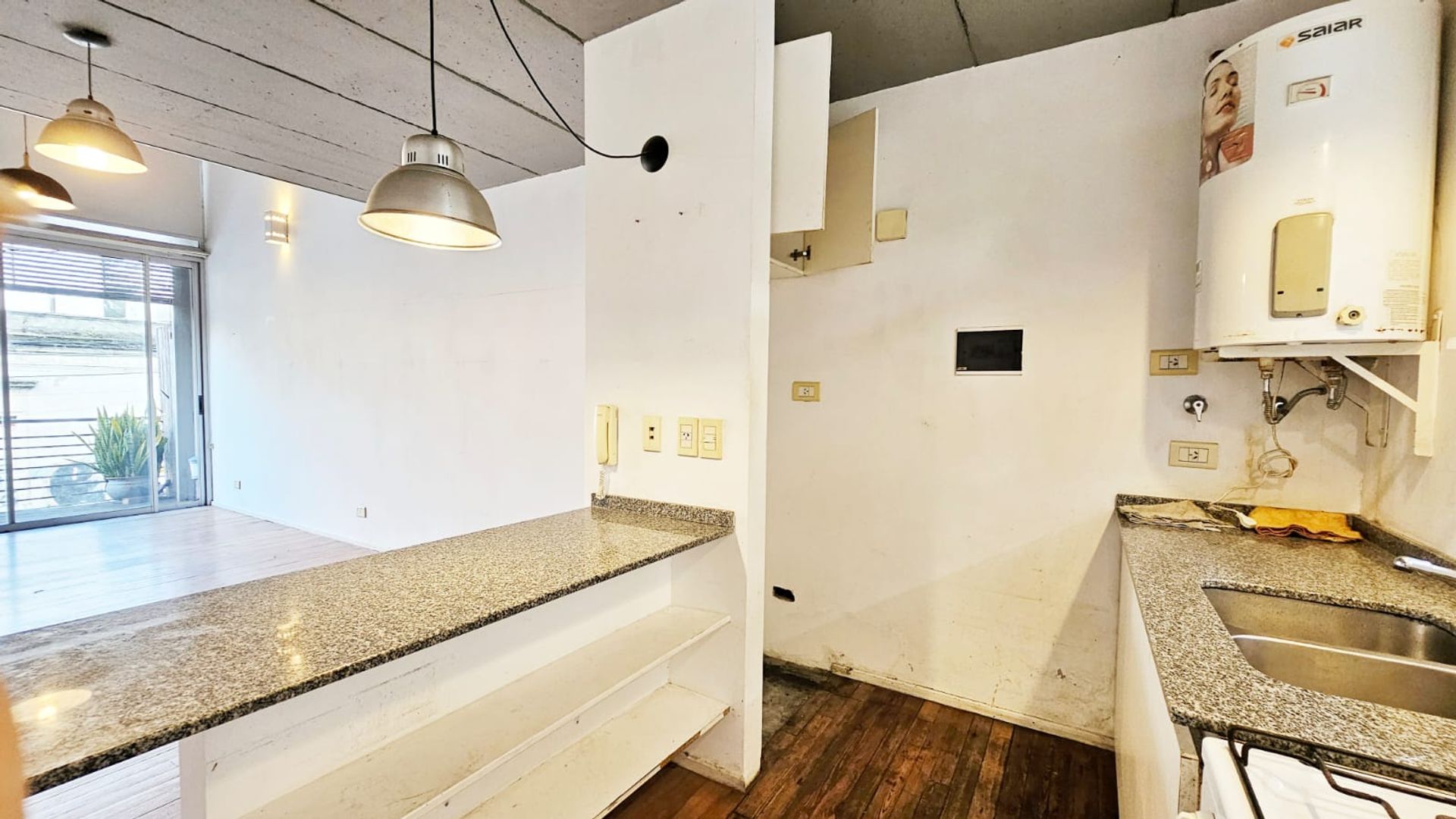 Moderno Loft de 2amb con cochera en alquiler.