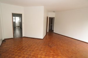 Venta Depto 4 Amb en Olivos con balcón y cochera