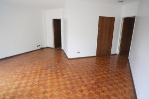 Venta Depto 4 Amb en Olivos con balcón y cochera