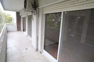 Venta Depto 4 Amb en Olivos con balcón y cochera