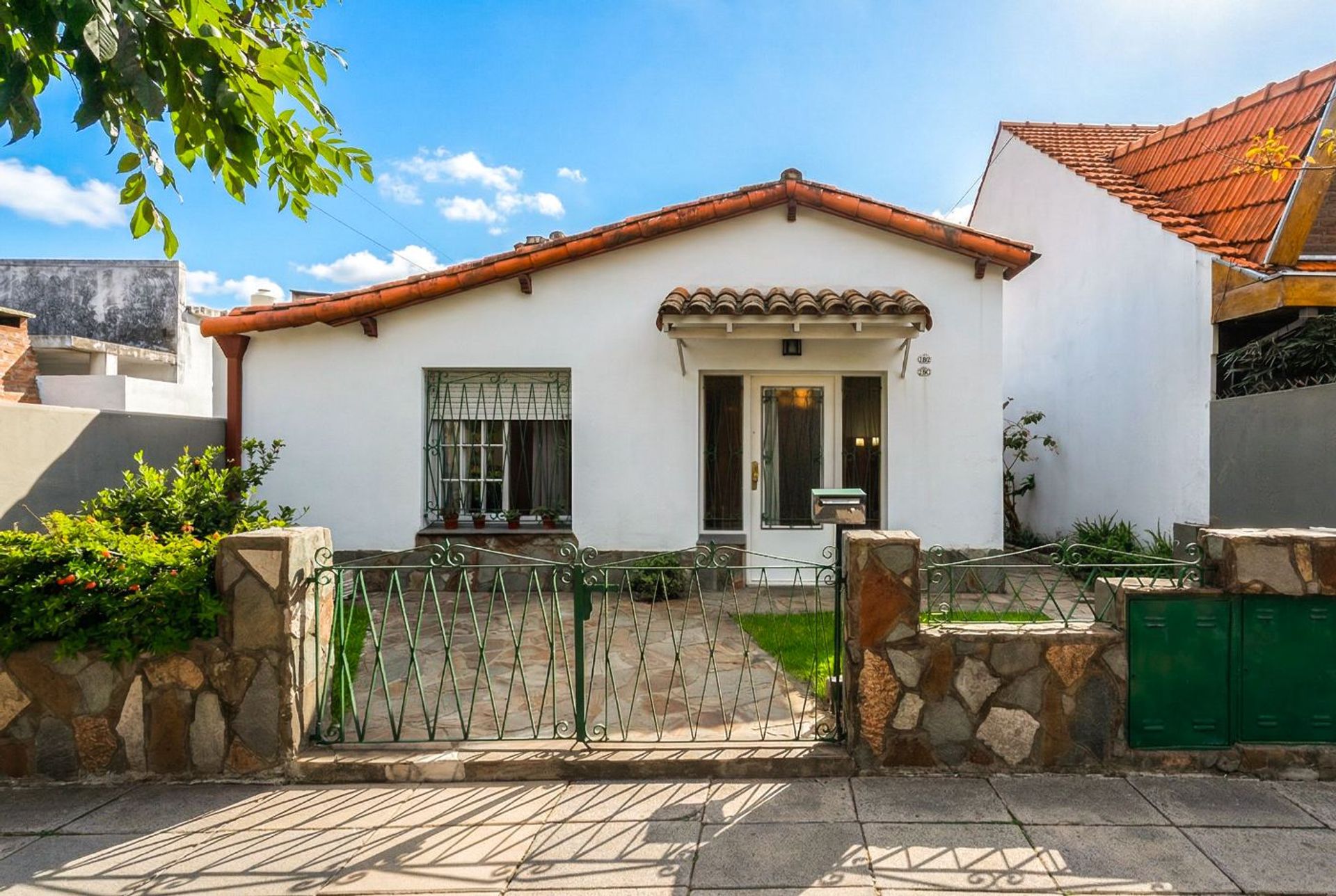 Ph En Venta En Villa Adelina Con Patio Y Parrilla