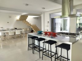 House For Rent In the Lower San Isidro