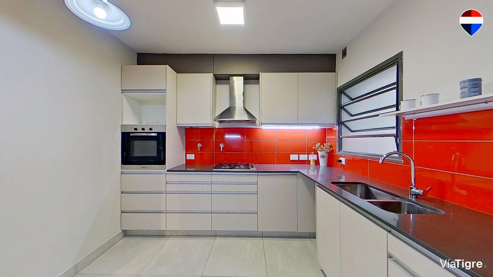 VENTA PH 4 ambientes con patio FLORIDA OESTE