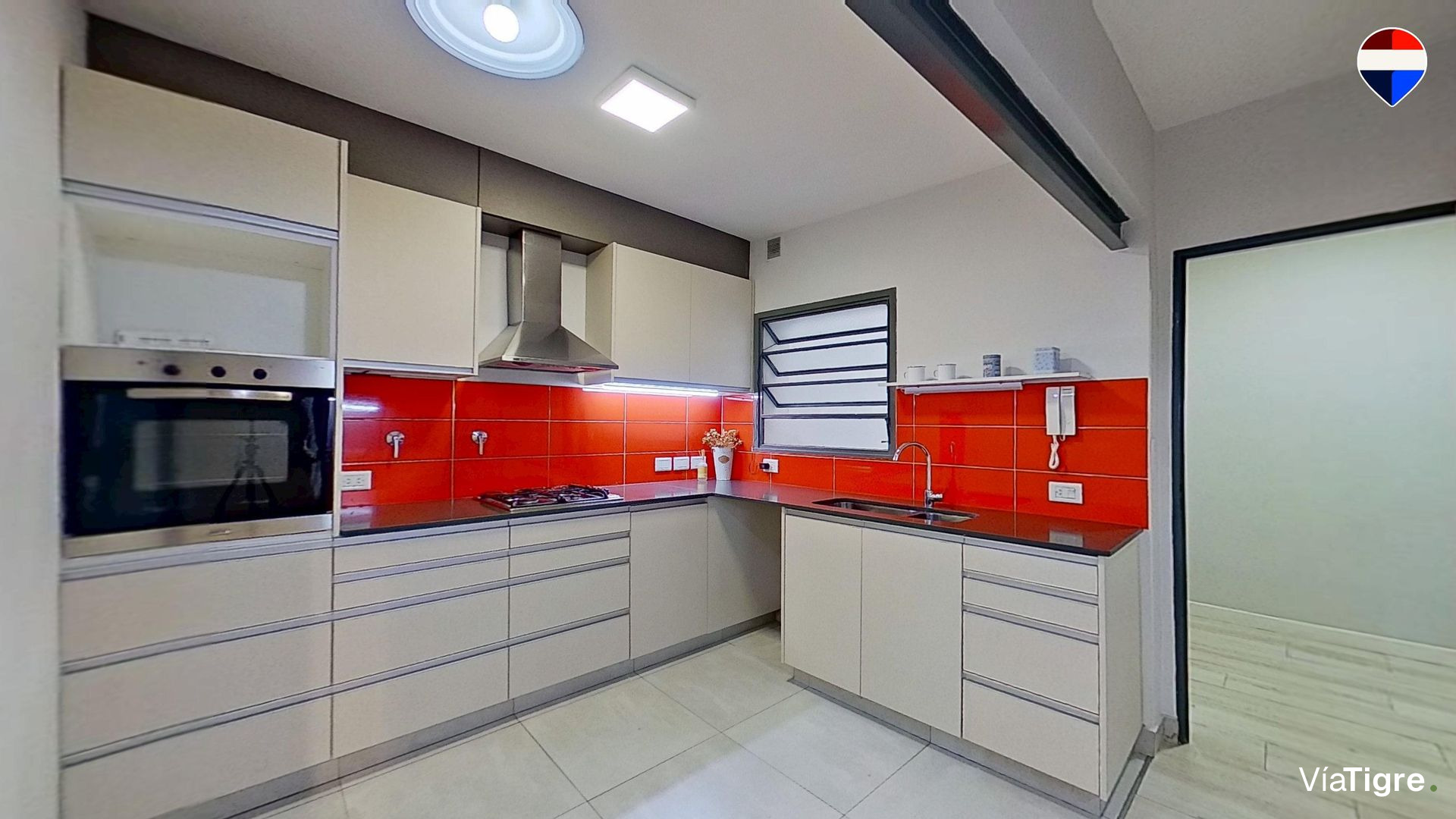 VENTA PH 4 ambientes con patio FLORIDA OESTE