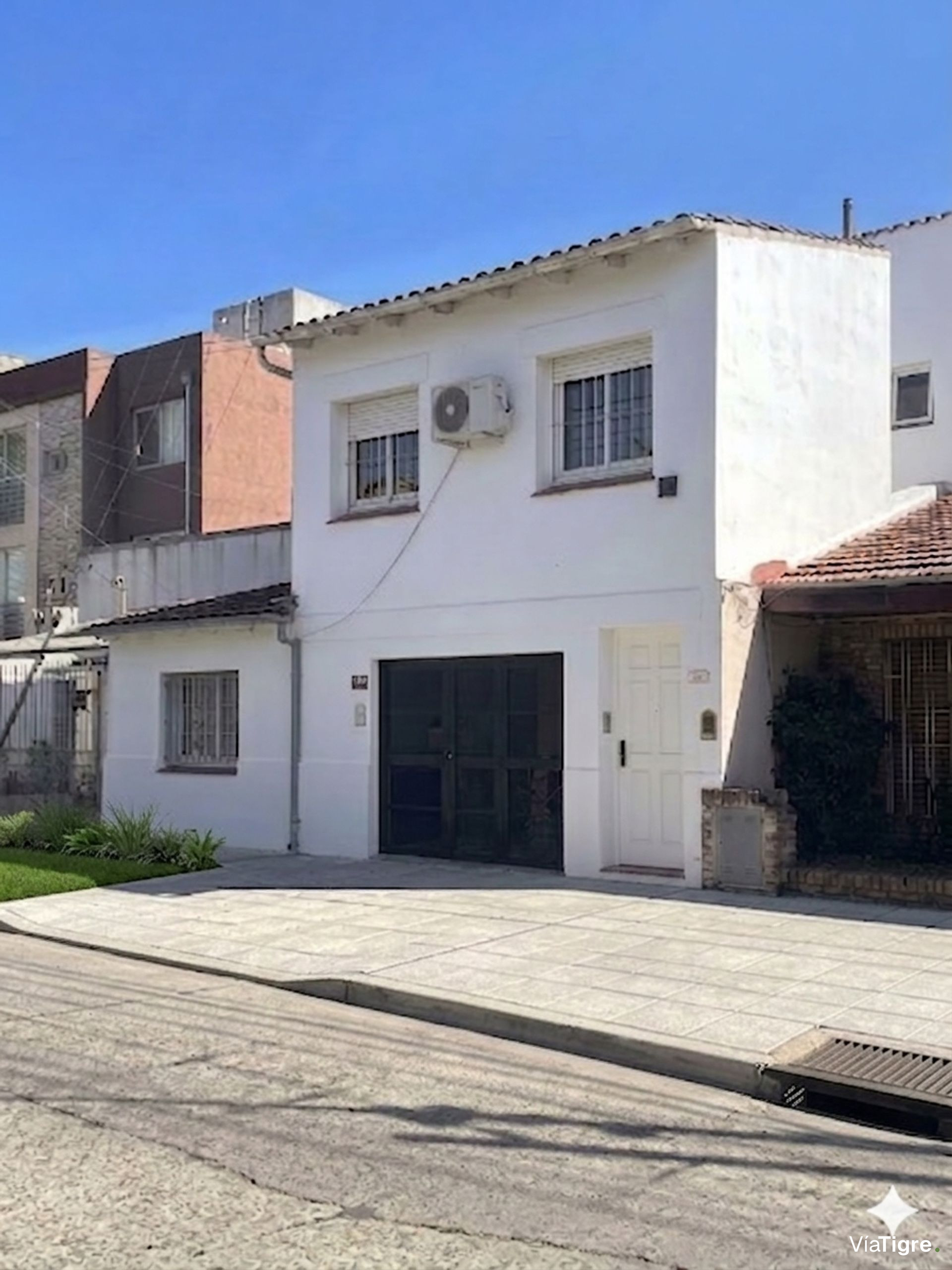 VENTA PH 4 ambientes con patio FLORIDA OESTE