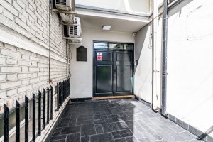 Oficina Venta San Isidro Entrepiso Apto profesiona