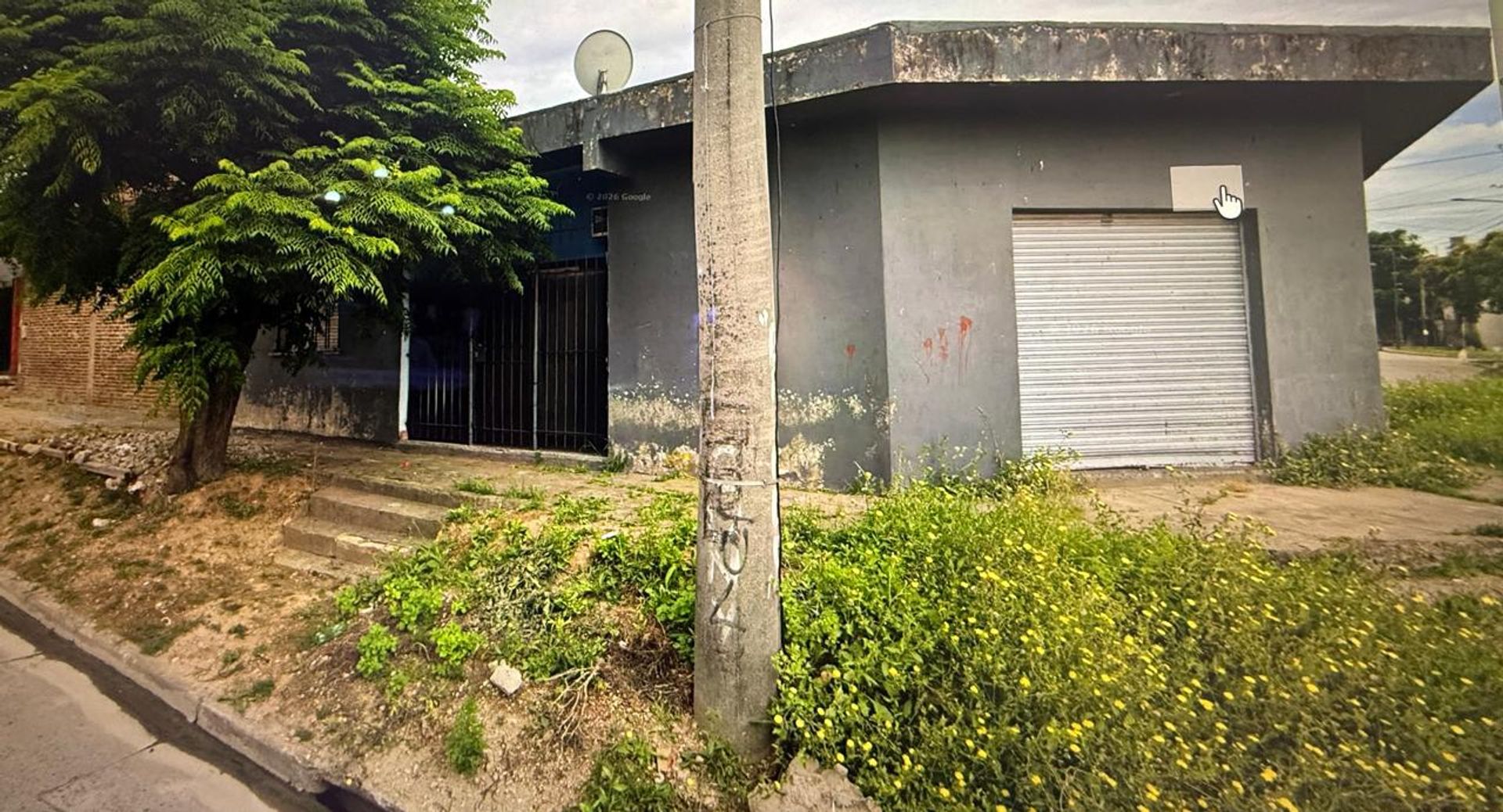 House To Refurbish With Commercial Space At Corner