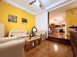 House 3-bedroom For Sale - Florida Patio and Terrace