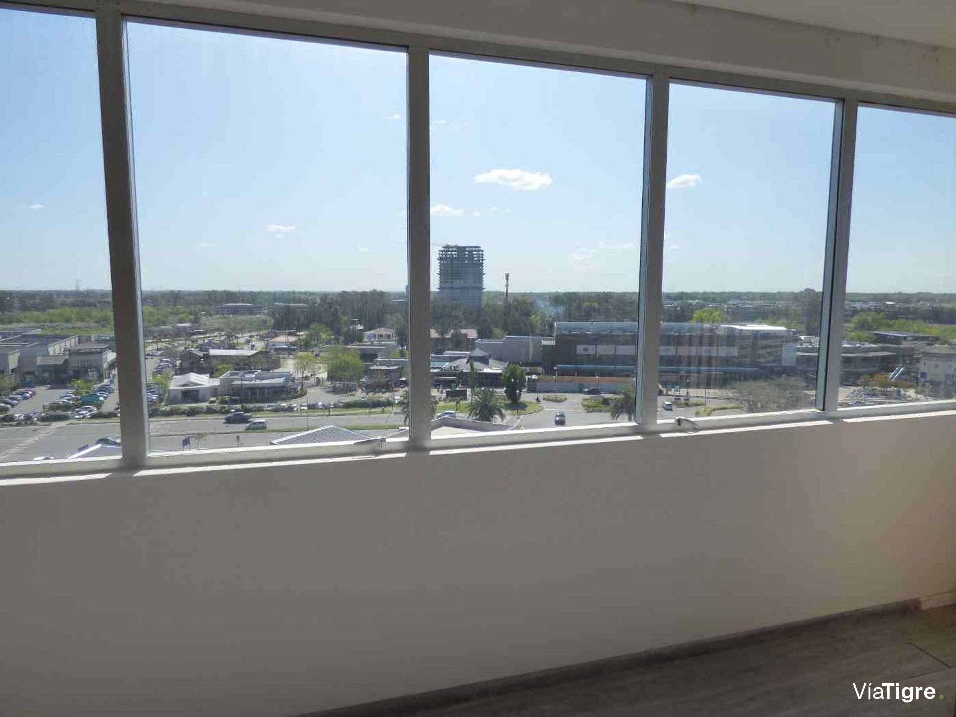 Oficinas Venta North Coral Plaza Nordelta Amplia