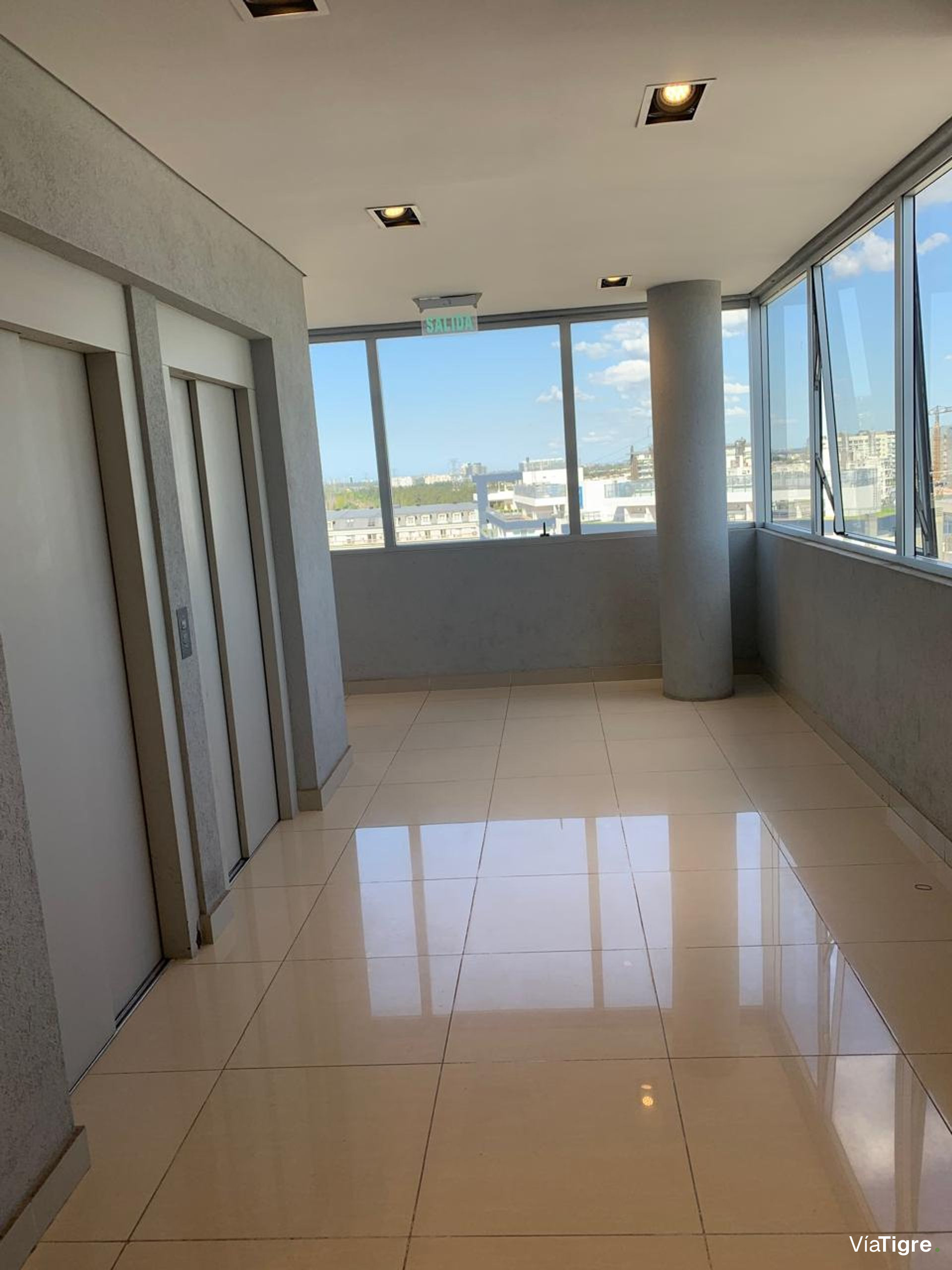 Oficinas Venta North Coral Plaza Nordelta Amplia