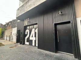 Alquiler Galpón Moderno - V. Martelli