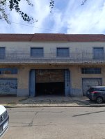 Sale of Warehouse. Excellent Location.