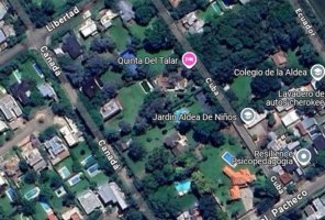 Sale Lot of 800 m2 in Talar with Padel Court