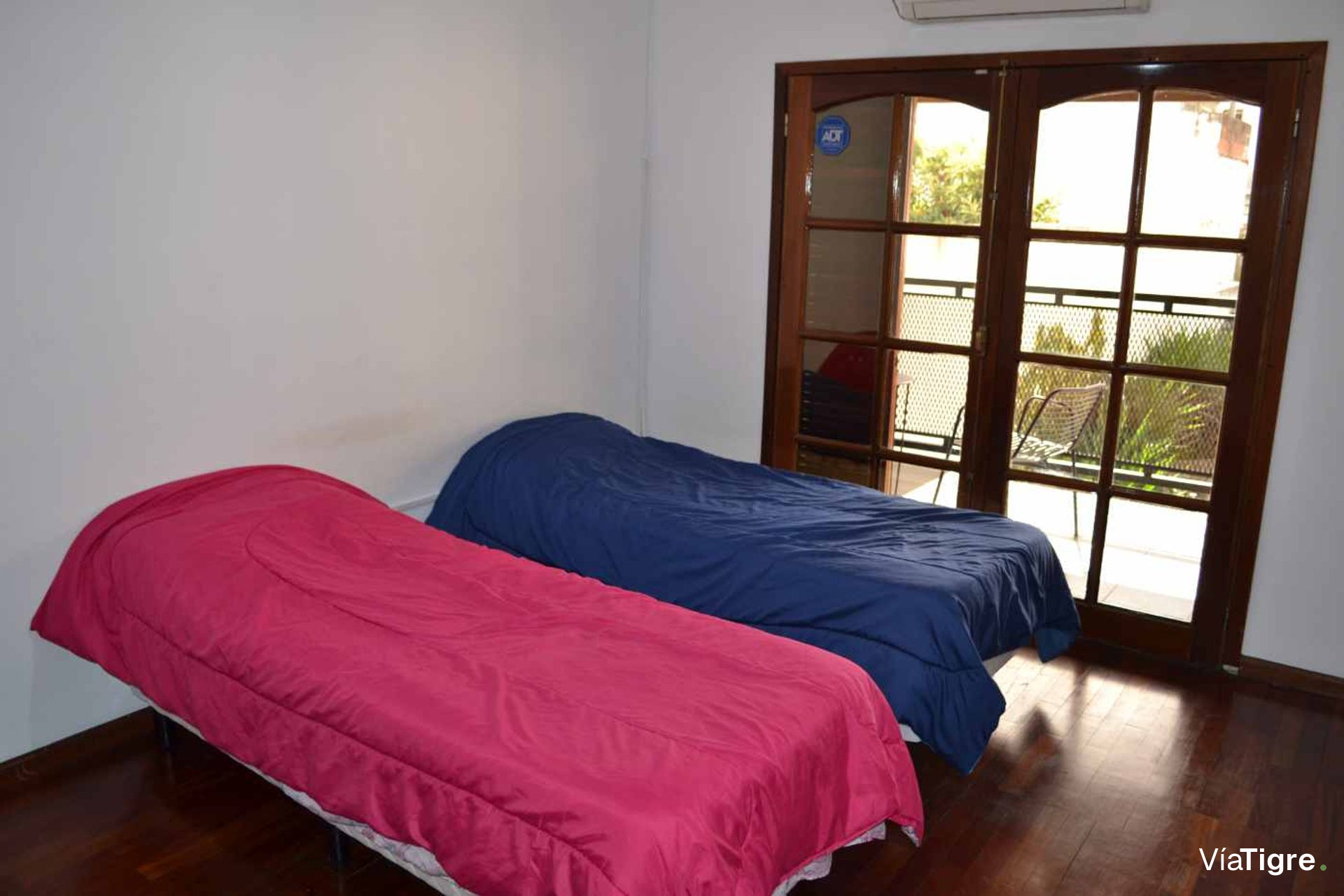 Casa Chalet 6 Ambientes En Alquiler Munro Centro