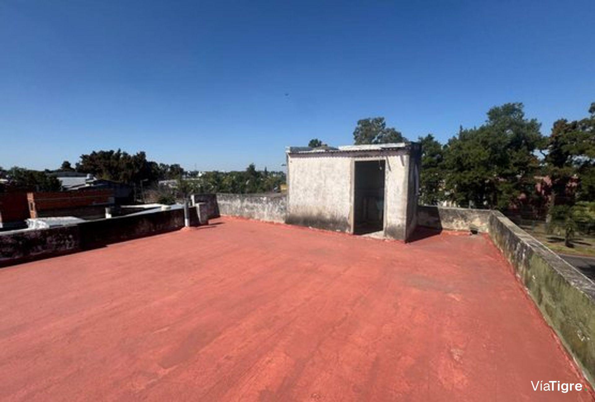 Casa 6 ambientes oportunidad refaccionar 2 plantas
