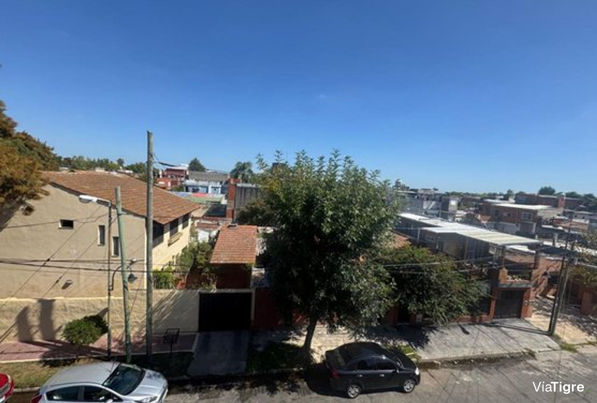 Casa 6 ambientes oportunidad refaccionar 2 plantas