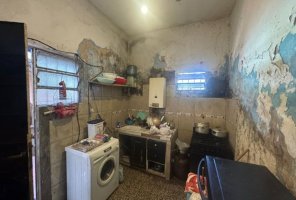 Casa 6 ambientes oportunidad refaccionar 2 plantas