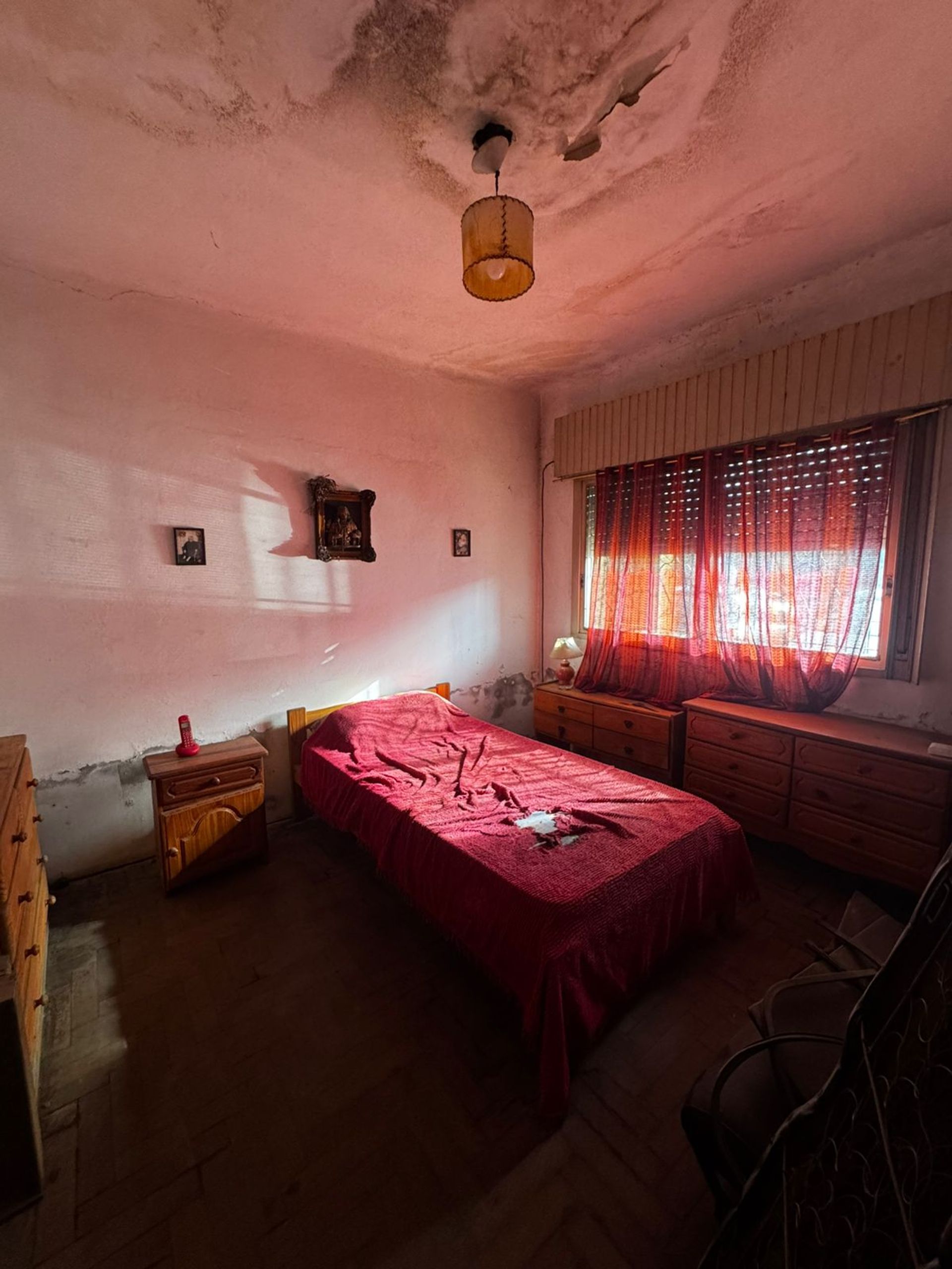 Galpón 12m frente 35m fondo con vivienda Boulogne