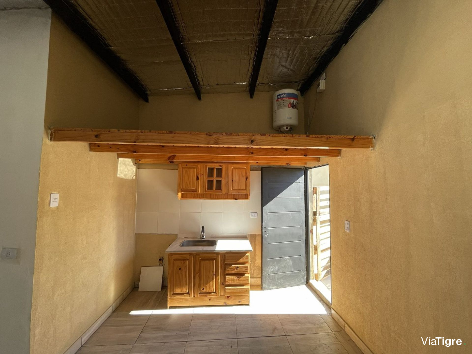 Oficina tipo PH - PA 60m2 c/patio - Boulogne