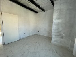 Office type Penthouse - PA 50m2 with patio - Boulogne