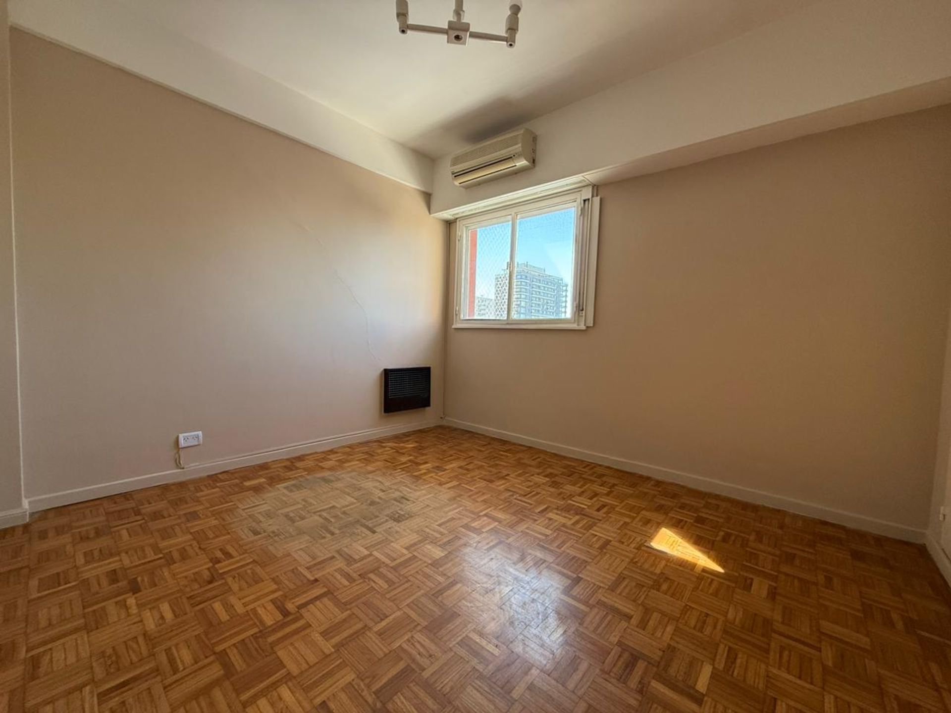Venta Departamento 4 ambientes Olivos
