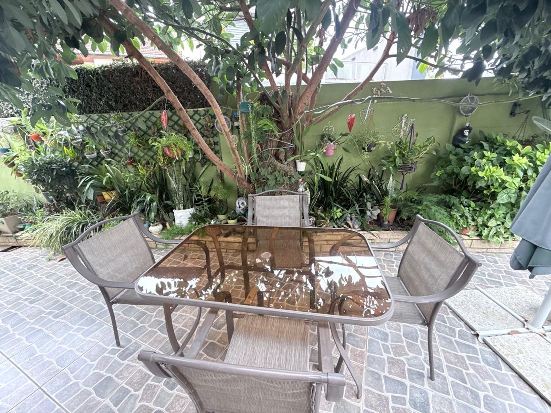 Venta Casa De 3 Ambientes Con Cochera Martinez