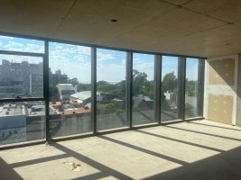 Oficina En Venta Olivos Av. Libertador Vista Alrío