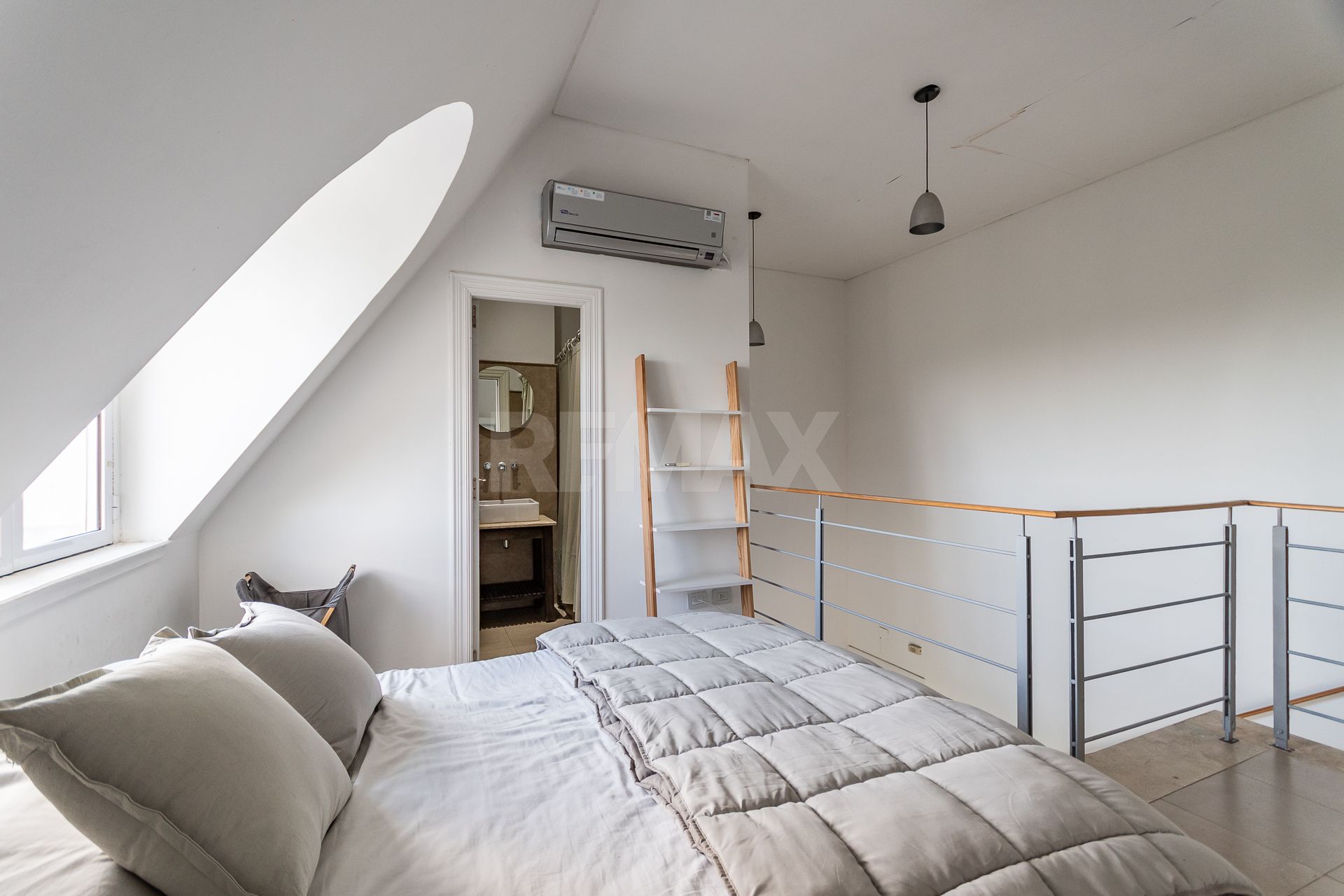 Venta 2 ambientes en Nordelta, balcón y parrilla
