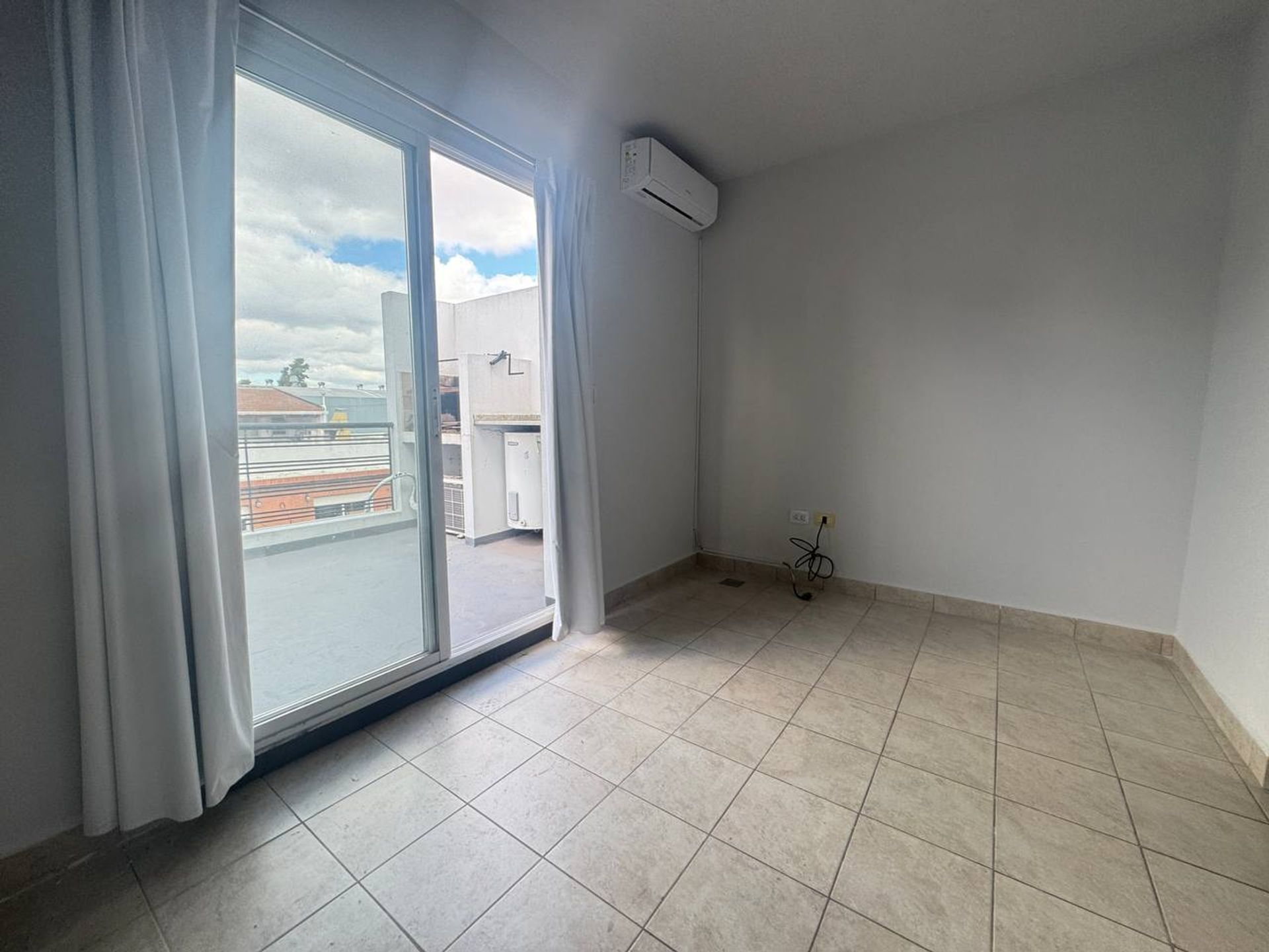 Alquiler Triplex 3 Ambientes Cochera Florida