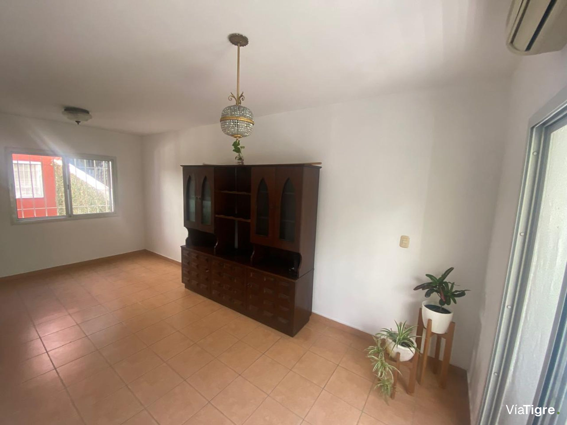 Venta Depto. 3 Ambientes-San Isidro-Impecable