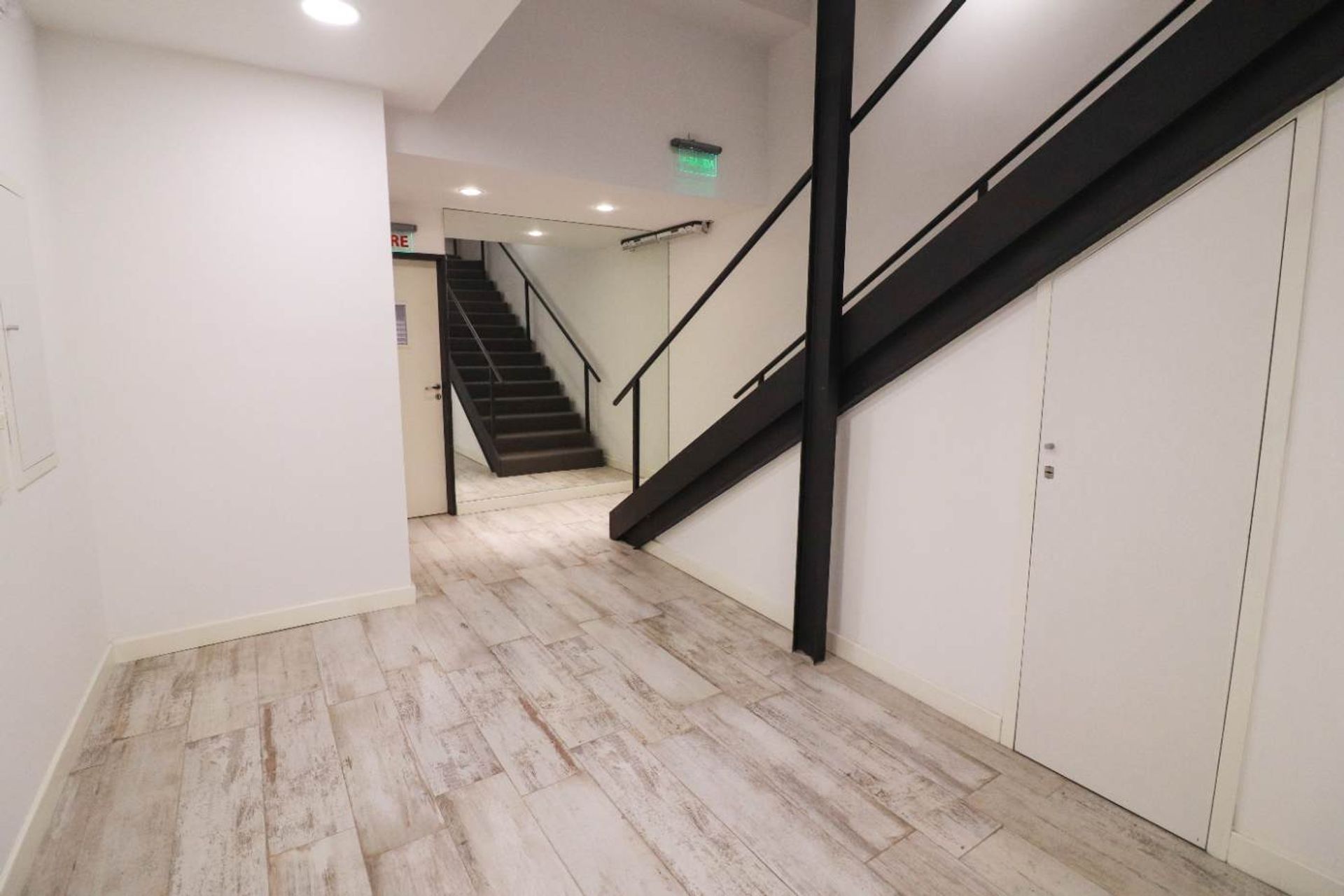 Venta Estudio TV Equipado a estrenar