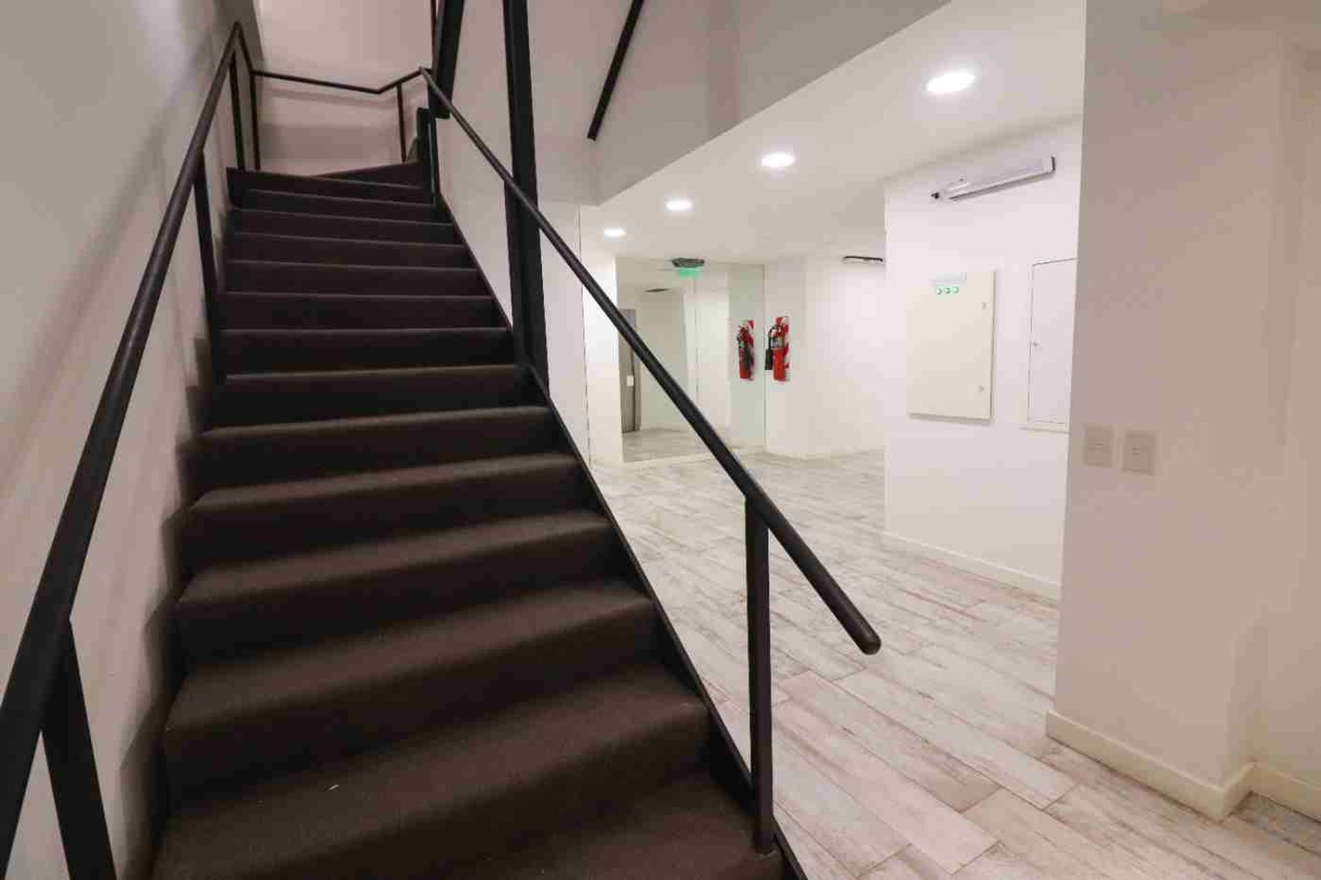 Venta Estudio TV Equipado a estrenar