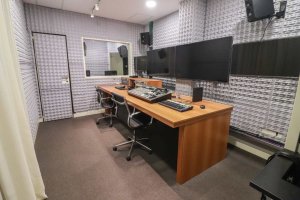 Sale Studio TV Equipped Brand New