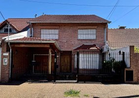 Sale House Martinez Apartment Credit Excellent Condition