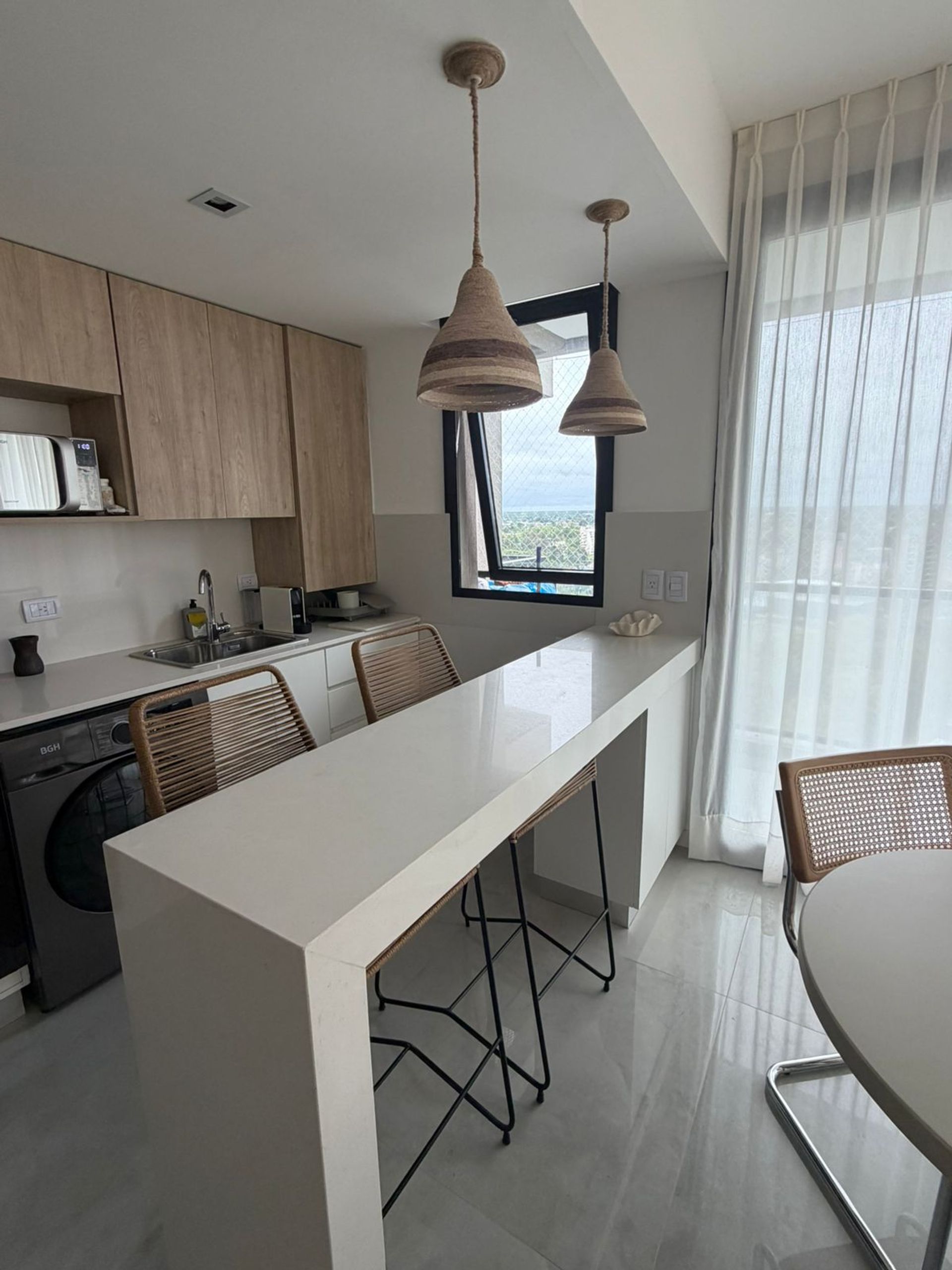 Vende 3 amb Brickell Boulevard entrada a Tigre