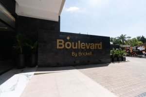 Vende 3 amb Brickell Boulevard entrada a Tigre