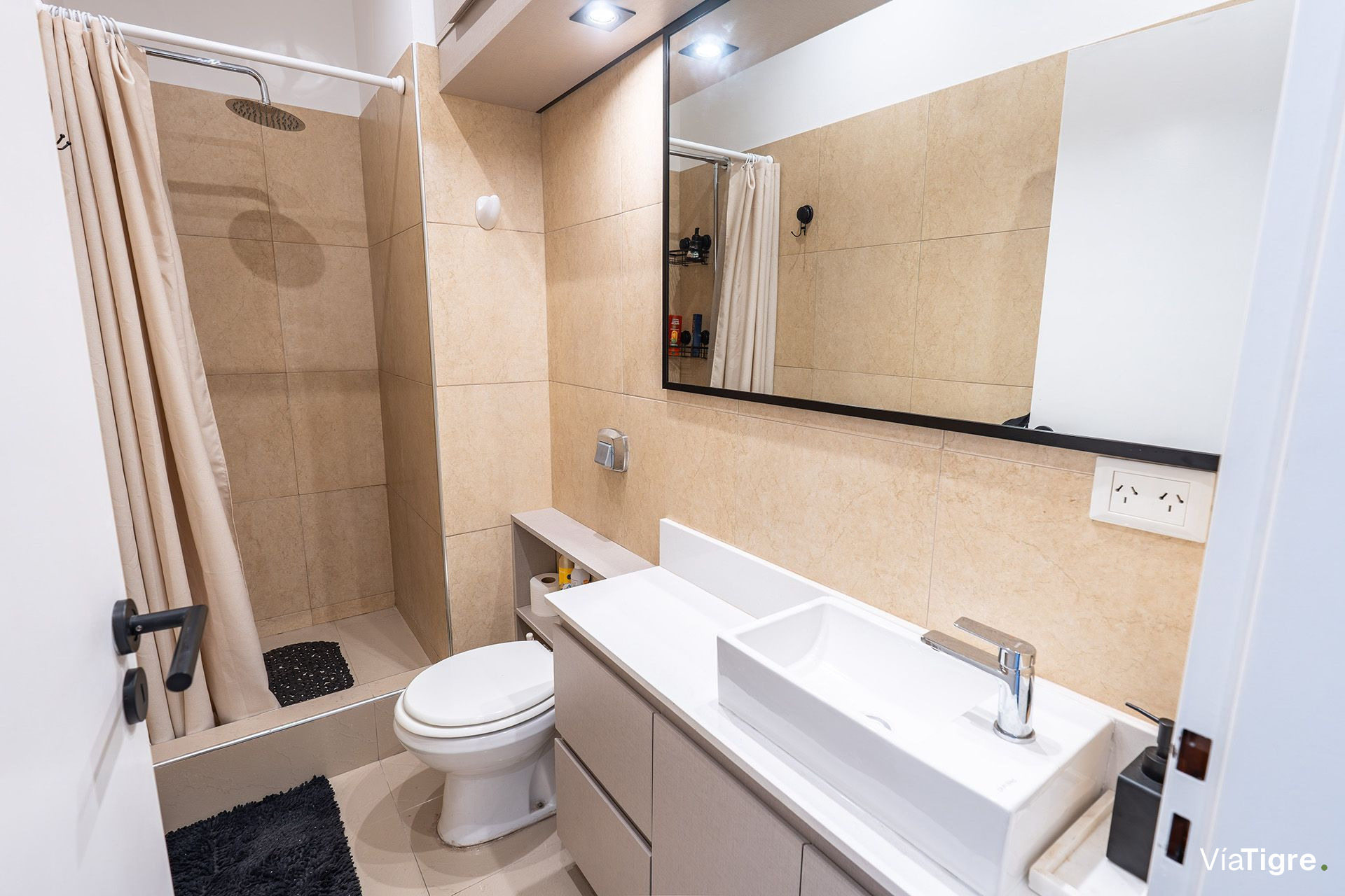 Venta Departamento 2 amb. con cochera Tigre Centro