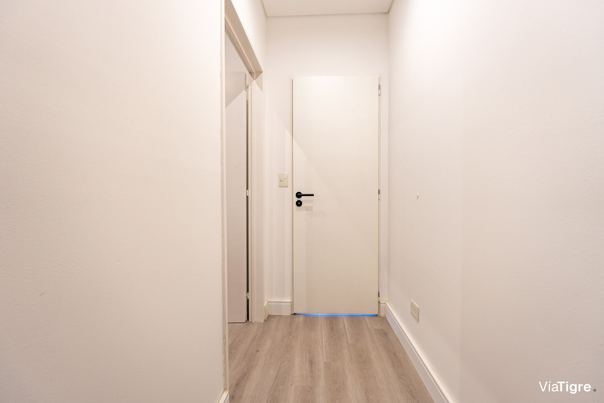 Venta Departamento 2 amb. con cochera Tigre Centro